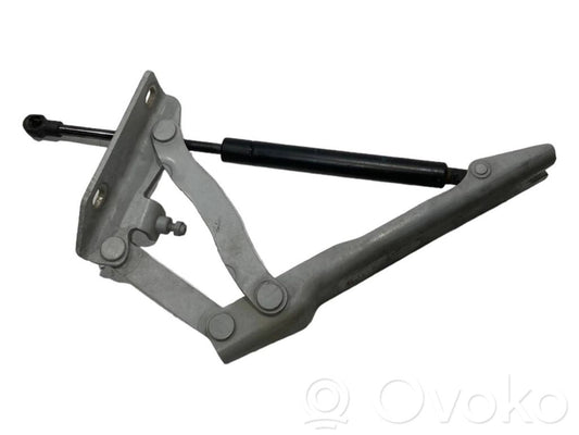 Engine hood damper