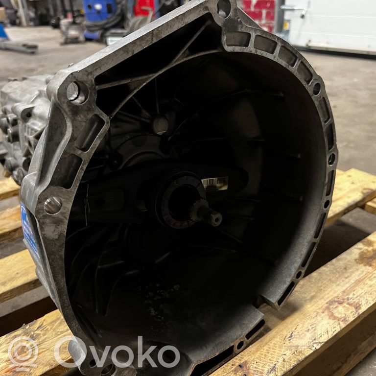 Механическая 6-ступенчатая коробка передач