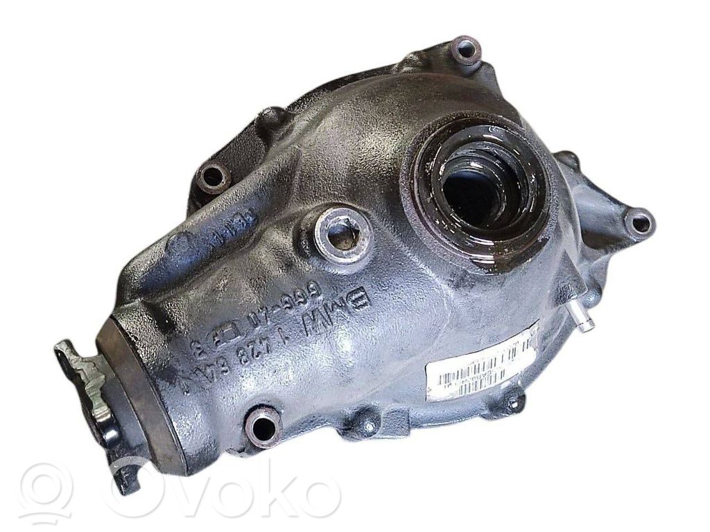 Priekšējais reduktors