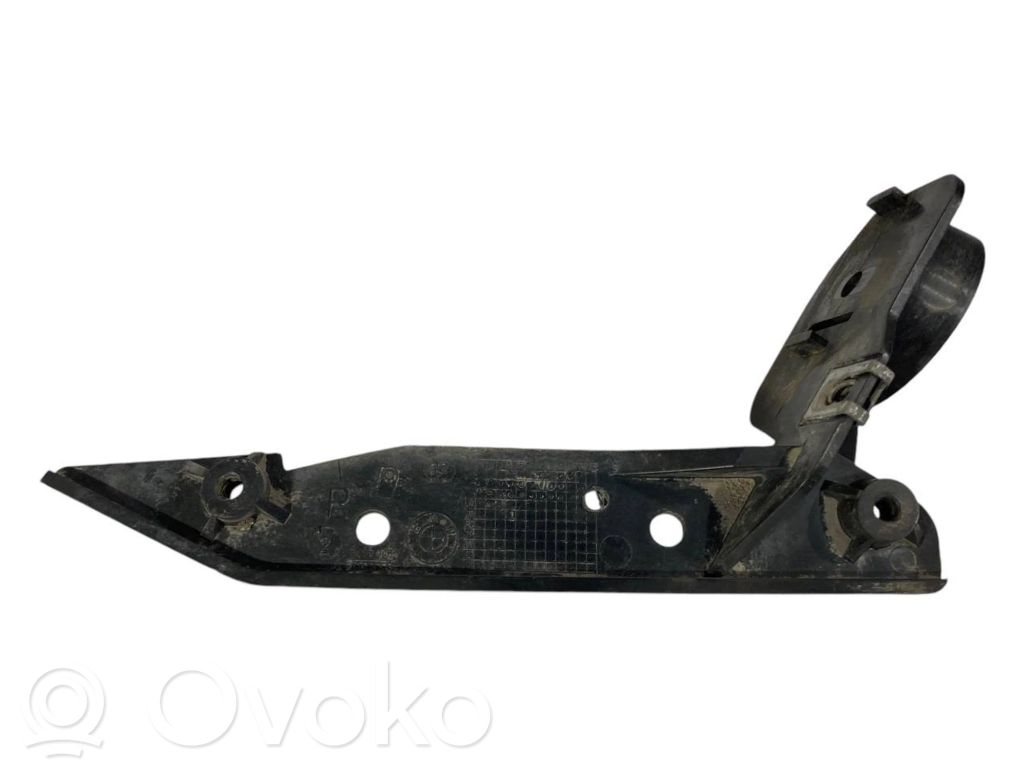 Держатель переднего бампера