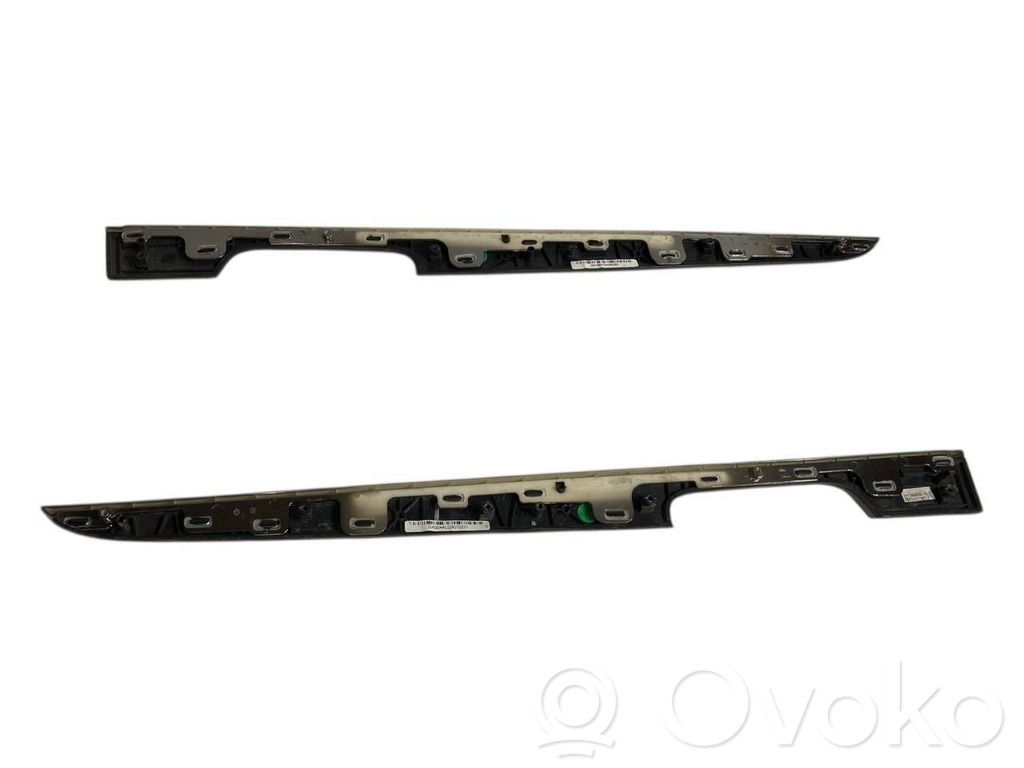 Salona dekoratīvās apdares komplekts