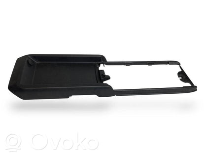 Cita veida vidus konsoles (tuneļa) elementi