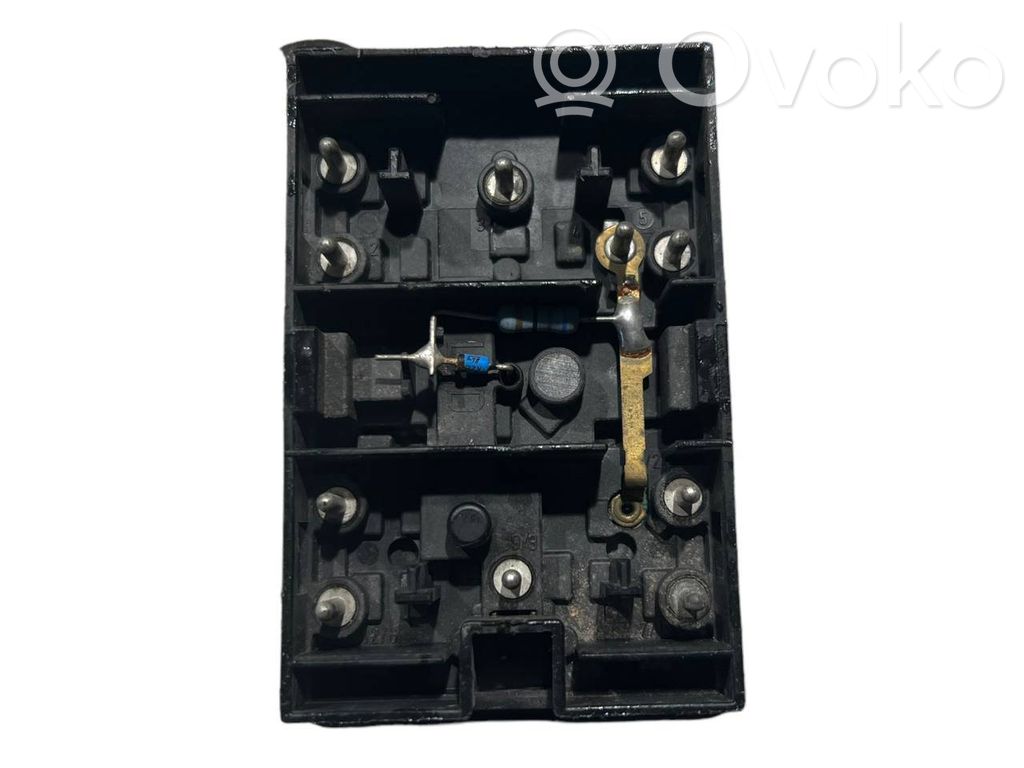 Elektrisko logu slēdzis