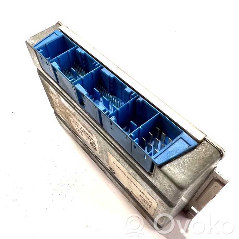 Pārnesumkārbas vadības bloks