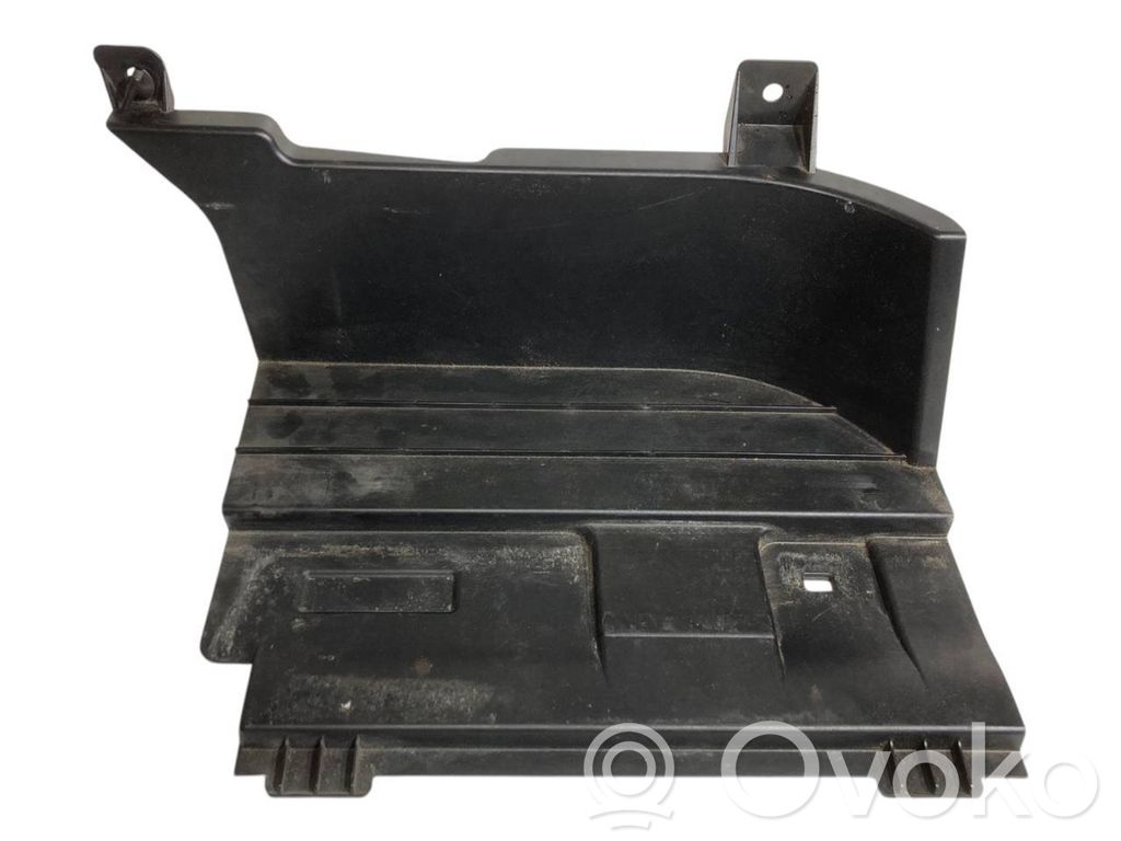 Cita veida bagāžnieka dekoratīvās apdares detaļa