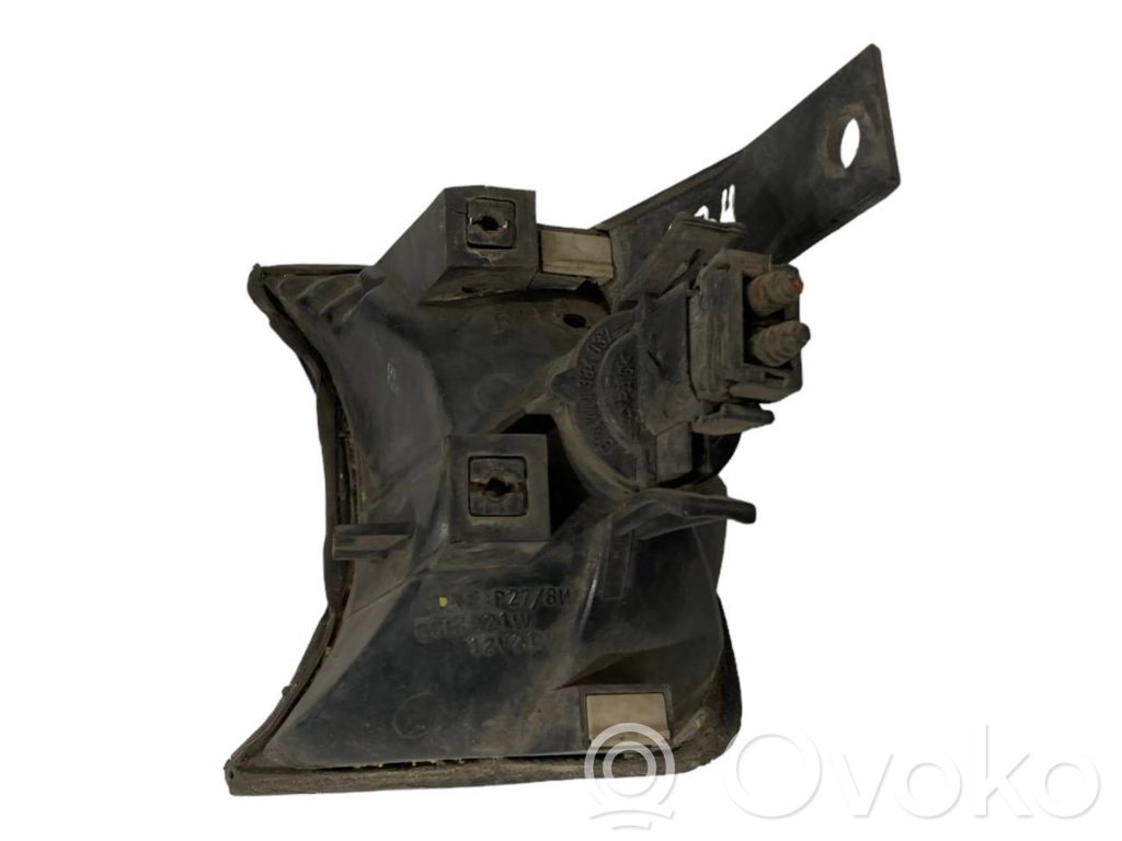 Priekšējais pagrieziena lukturis