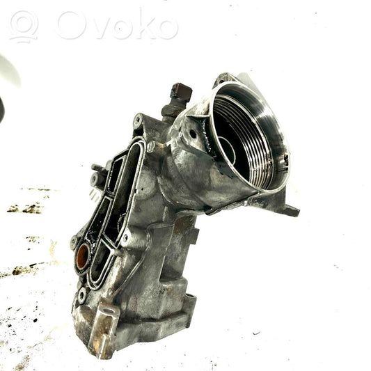 Eļļas filtra turētājs / dzesētājs