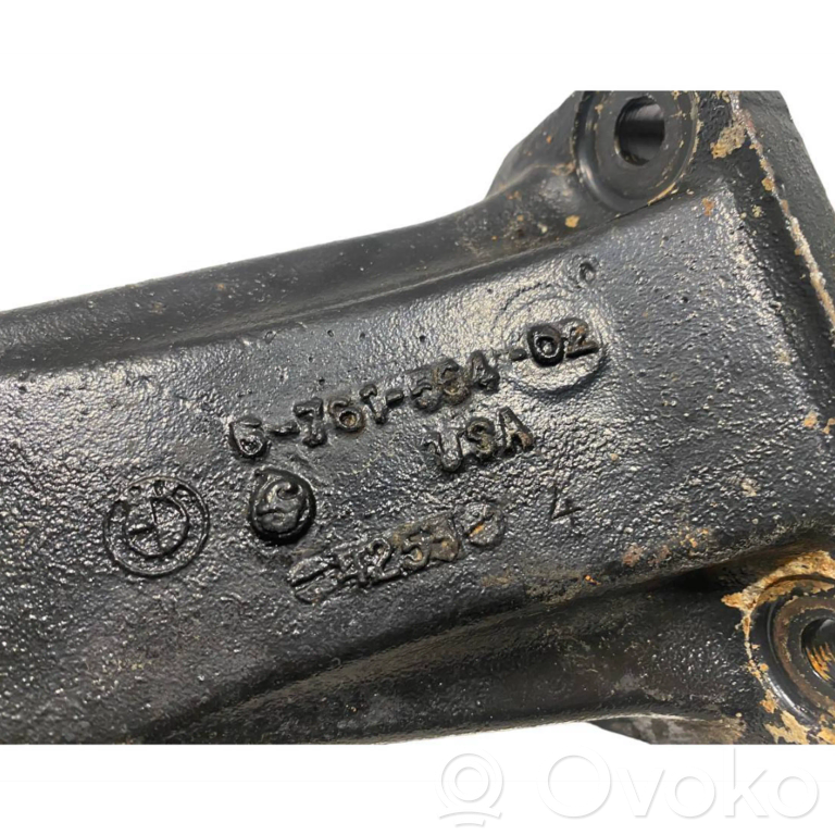 Dzinēja nostiprināšanas stiprinājums-kronšteins