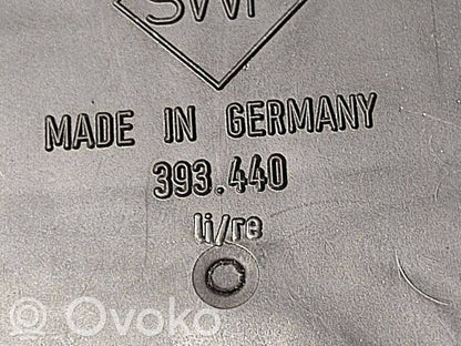 Aizmugurējais lukturis virsbūvē