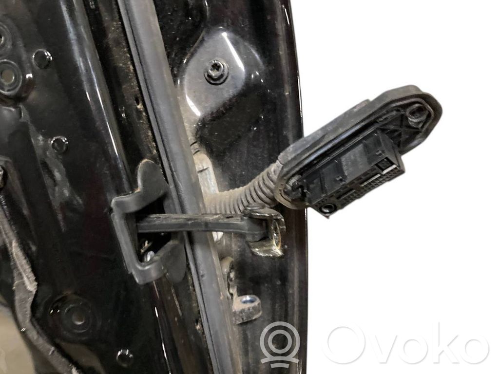 Rear door