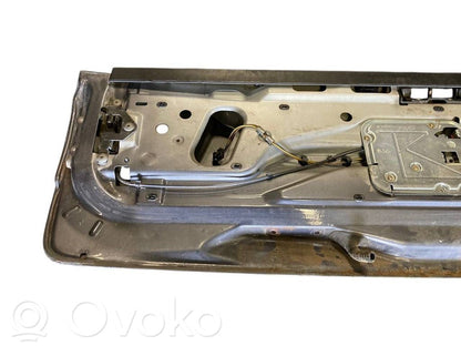 Aizmugurējais pārsegs (bagāžnieks)