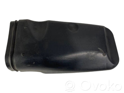 Air intake duct details