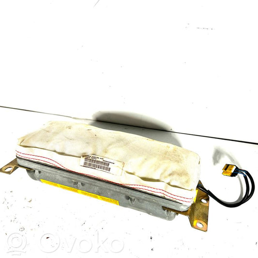 Подушка безопасности пассажира