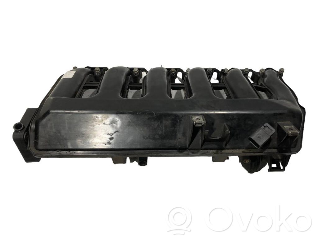 Впускной коллектор