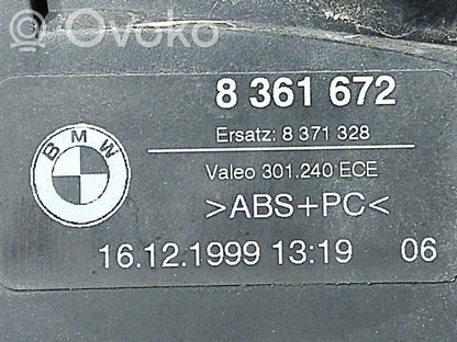 Aizmugurējais lukturis virsbūvē