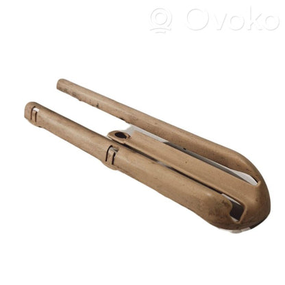 Cita veida salona detaļa