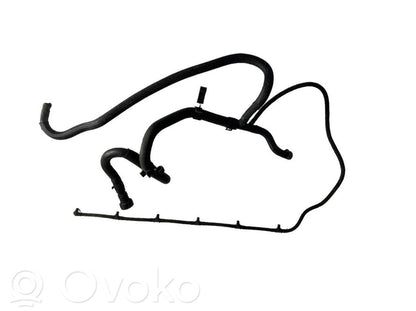 Degvielas caurulīte (-es)