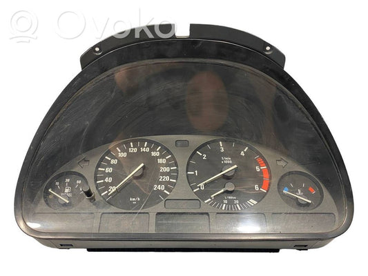 Spidometrs (instrumentu panelī)