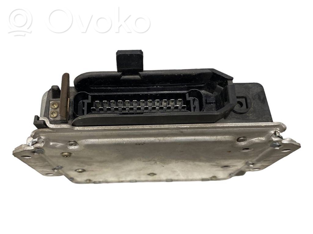 Блок управления двигателем