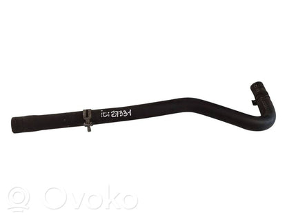 Caurulīte (-es) / šļūtene (-es)