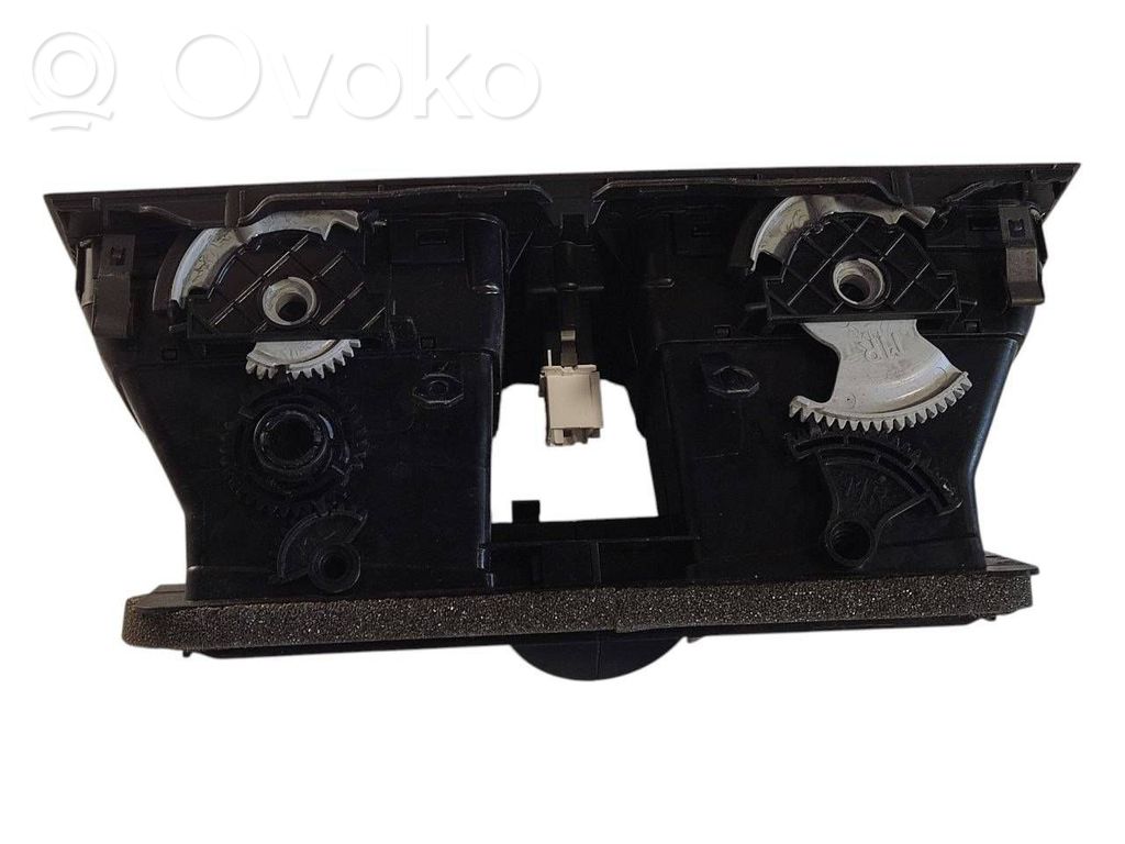 Centrālais gaisa ventilācijas režģis