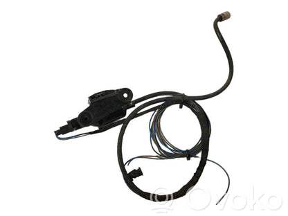 Priekšējo durvju apgaismojums (iekšpusē)