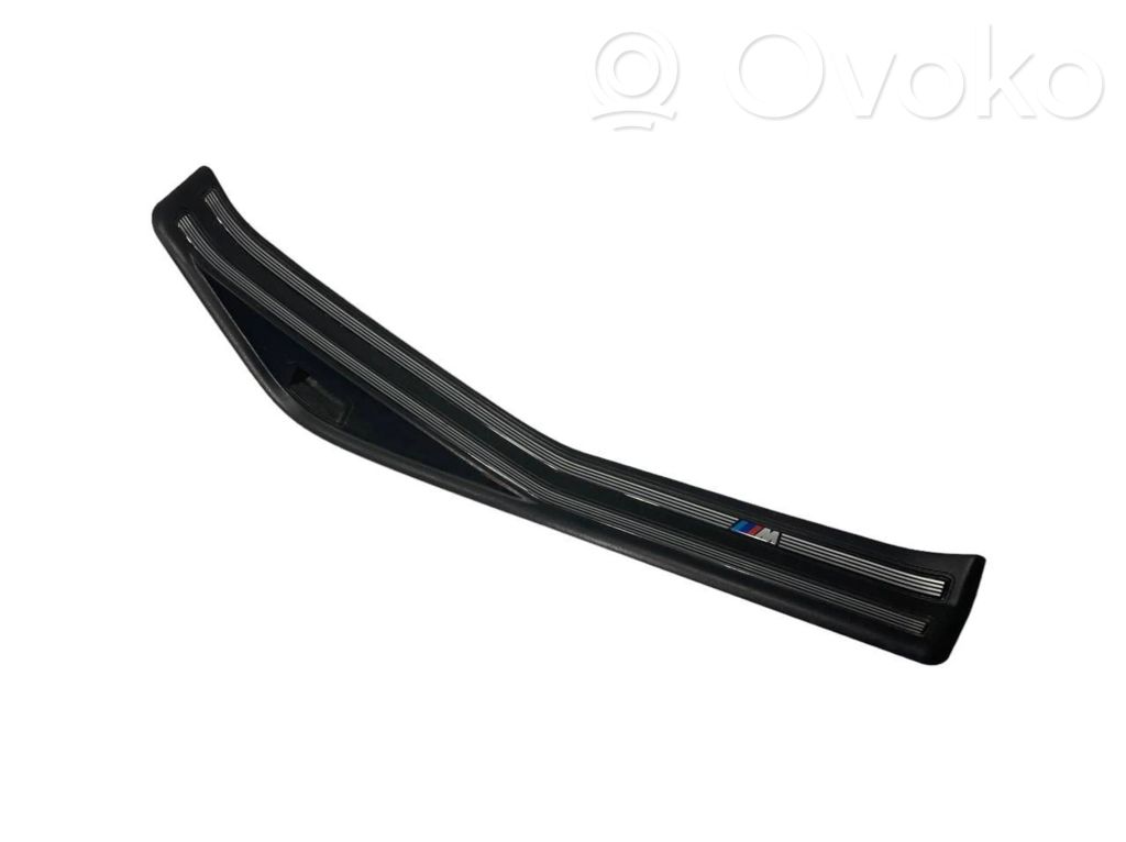 Aizmugurējā sliekšņa dekoratīvā apdare (iekšējā)