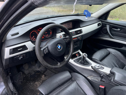 BMW 320d 2006.g.