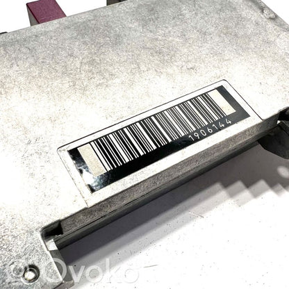 Antenna amplifier