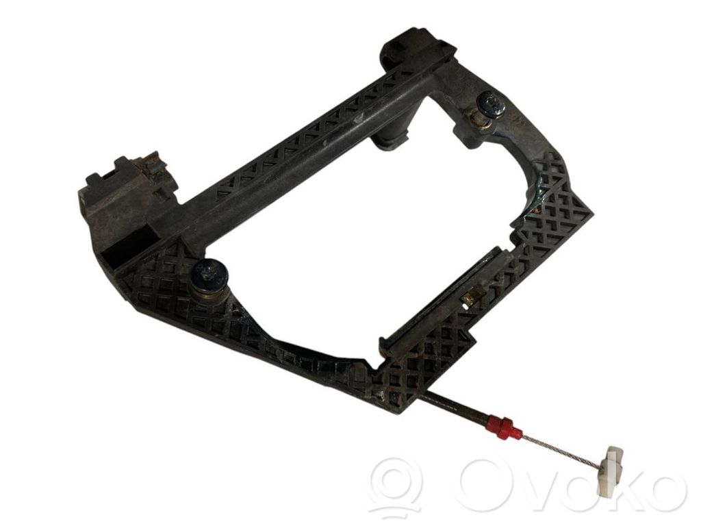 Holder/bracket for external opening handle at the back