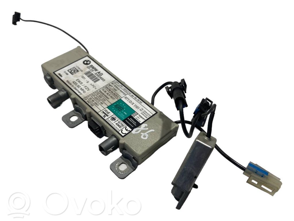 Antenas vadības bloks