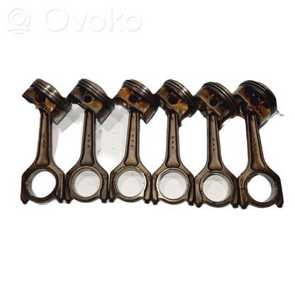 Piston(s)