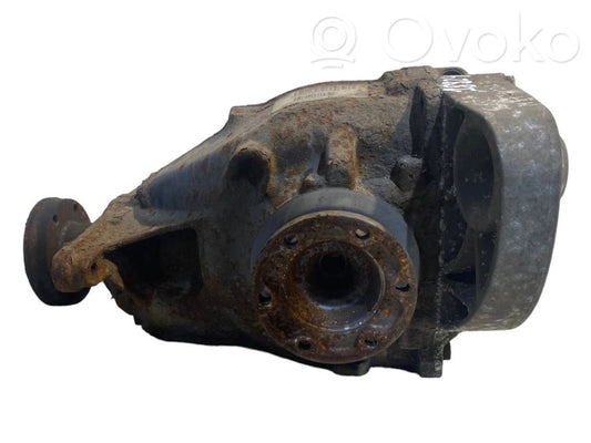 Aizmugurējais reduktors