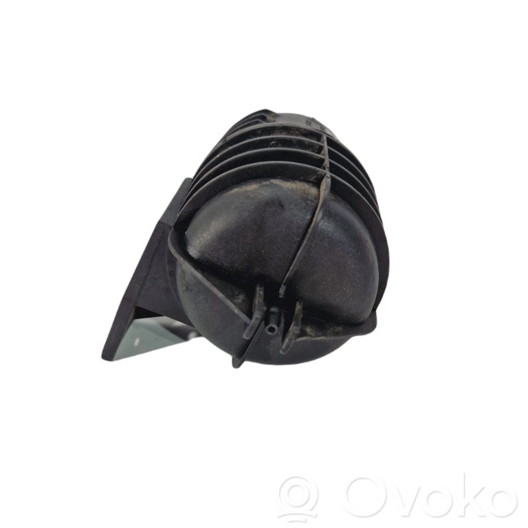 Vakuuma gaisa tilpne