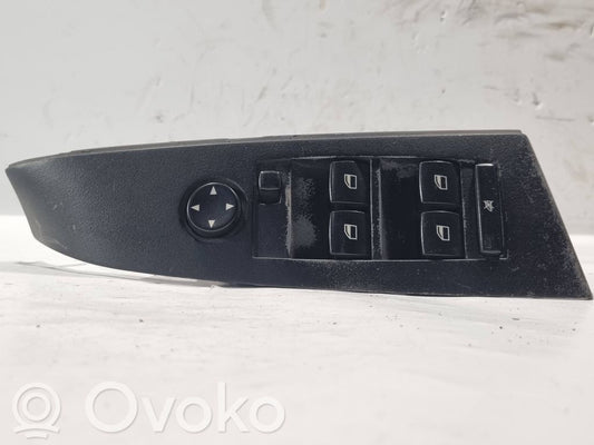 Power window switch