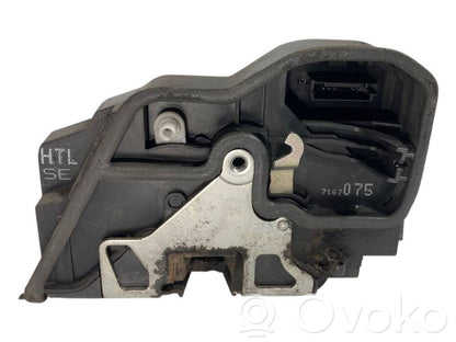 Aizmugurē slēdzene