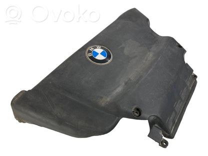 Engine cover (decorative trim)