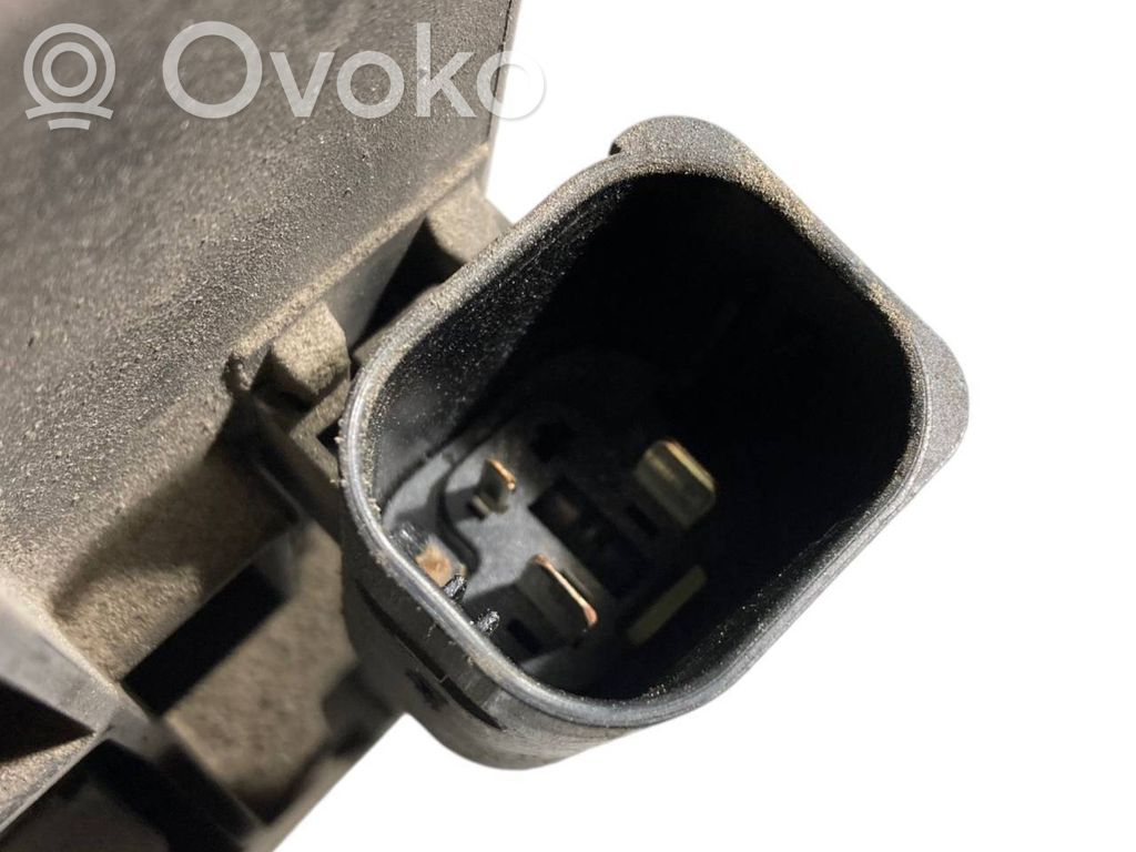 Elektrisks radiatoru ventilators