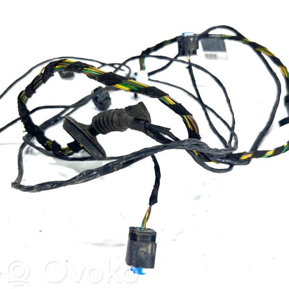 Parkošanas (PDC) sensoru vadu instalācija