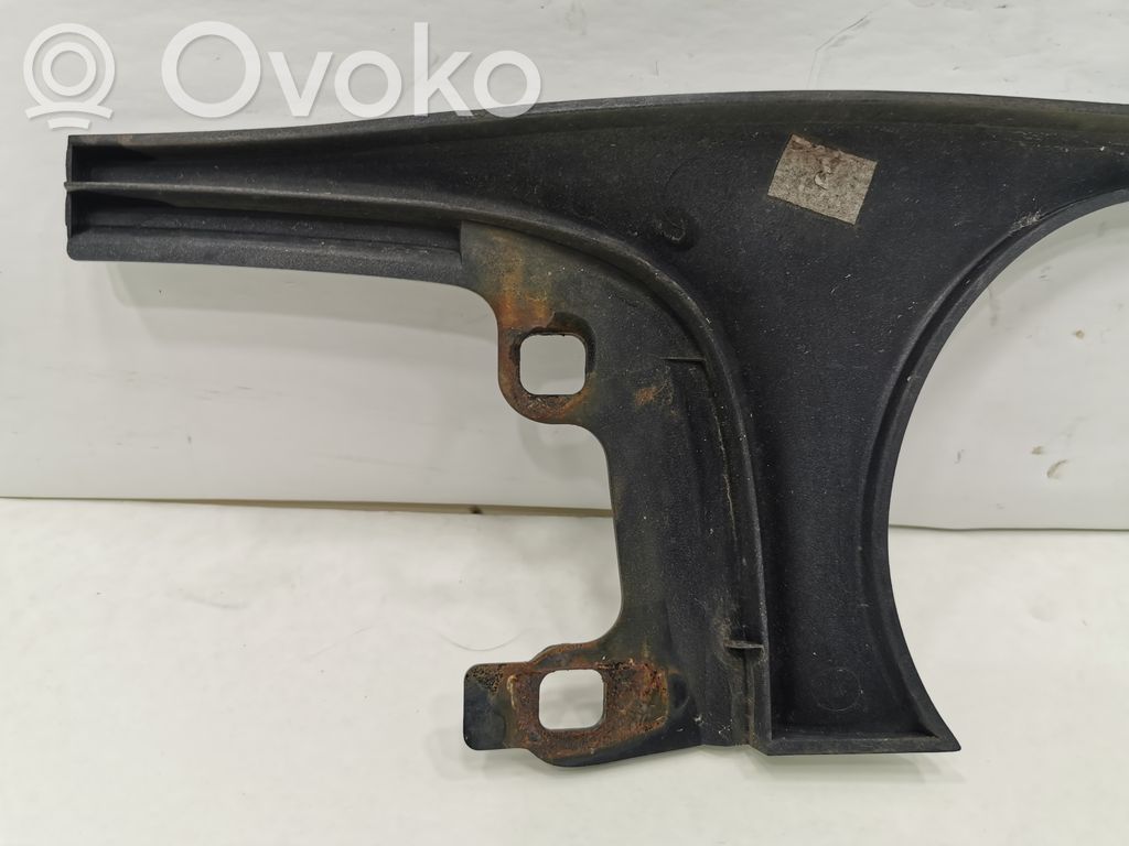 Priekšējā luktura dekoratīvā apdare