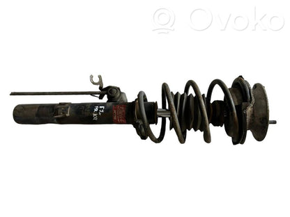 Передний амортизатор с пружиной