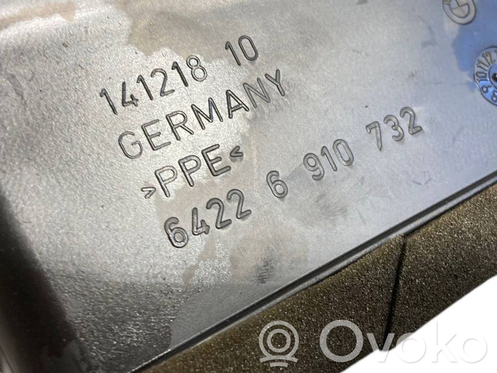 Salona dekoratīvās apdares komplekts