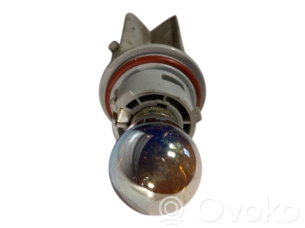 Priekšējā luktura detaļa