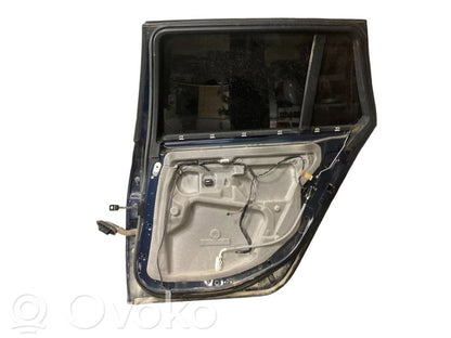 Rear door