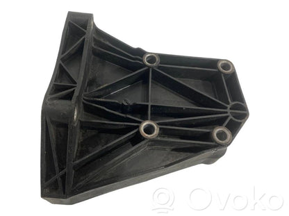 Air conditioning compressor mount