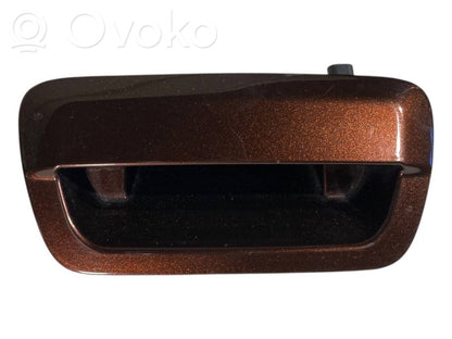 Aizvēršanas rokturis (aizmugurējā pārsega)