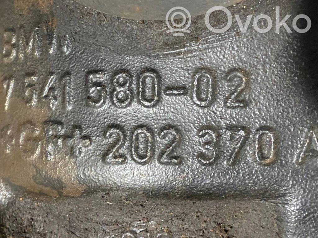 Aizmugurējais reduktors