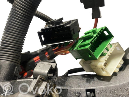 Dzinēja vadu instalācija