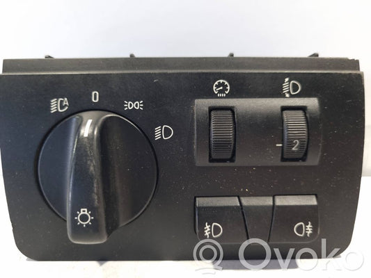 Headlight switch