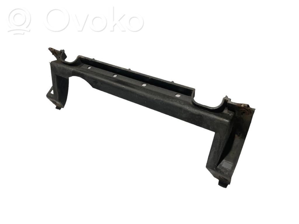 Aizmugurējā bufera montāžas kronšteins